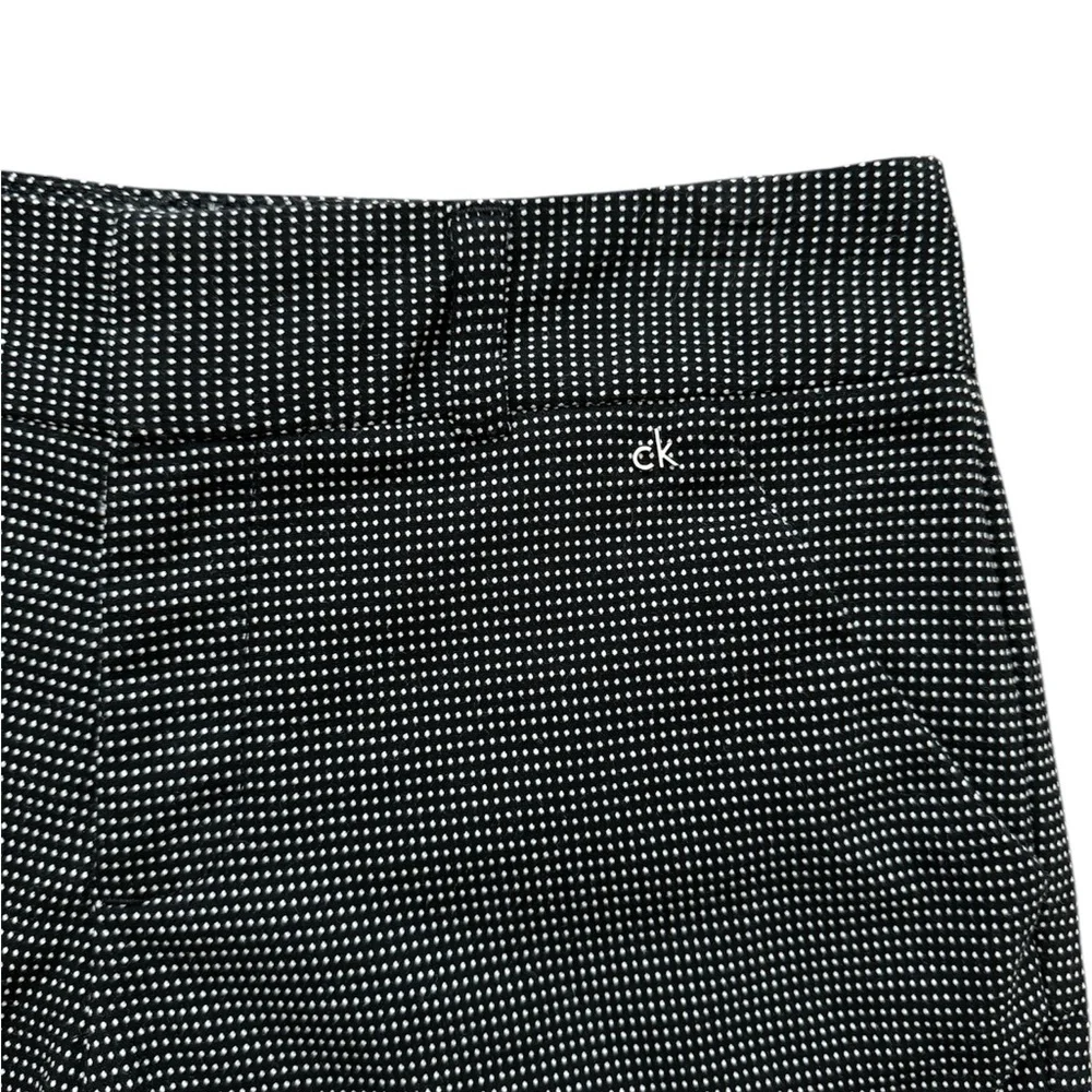 Calvin Klein Shorts size 4 - Picture 2 of 4